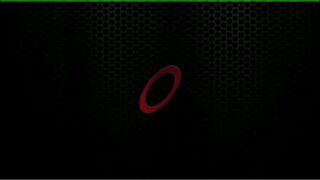 Siren Thorn sitzt auf einem BDSM-Stuhl, um die asiatische Domina Maxine X zu befriedigen!